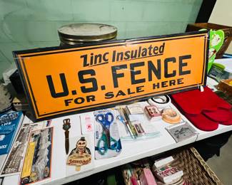 U.s. fence sign 