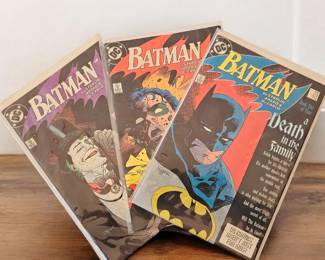 DC Comics Batman comic books. Sold individually 