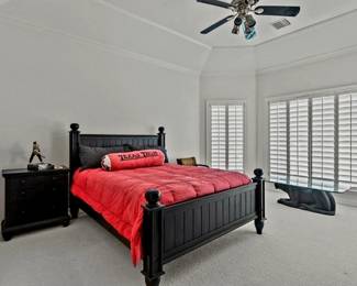 Queen size bed. Matching night stand sold separately 