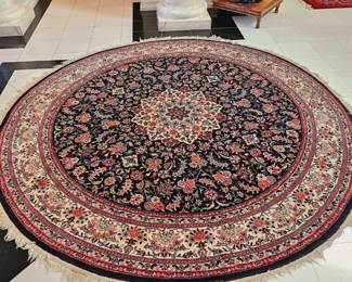Round Pakistanian Rug