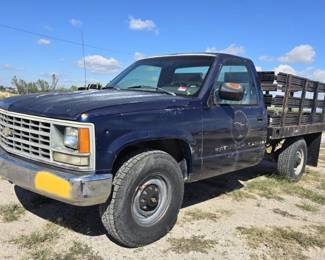 1993 Chevrolet C/K 2500, BLUE