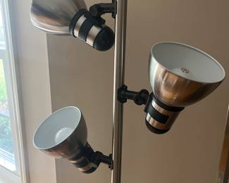 Standing light 3 bulb