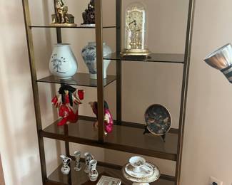 gorgeous shelf- don't make them as well anymore