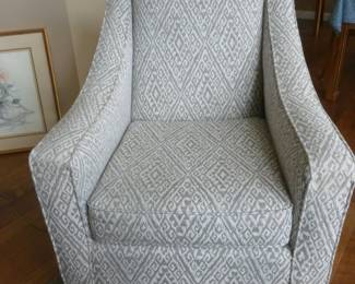 Contemporary Club Chair..like new