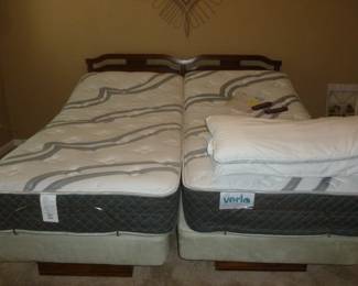 VERLO dual twin (king) beds on adjustable bases..like new