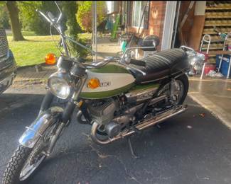 1972 Suzuki 500 in GREAT condition!! 13,717 miles