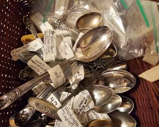 Tons of teaspoons
Demitasse spoons