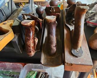 Vtg hand planers