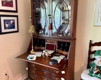 Writing drop-front desk Gov Winthrop style