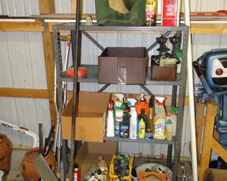 And then this shelf has more stuff too