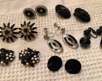 Great Black Halloween Earrings!