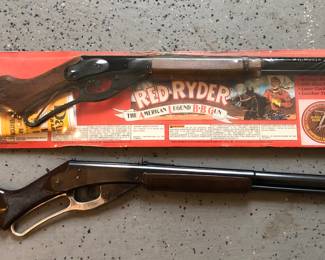 Daisy Red Ryder BB Guns - Ralphie!