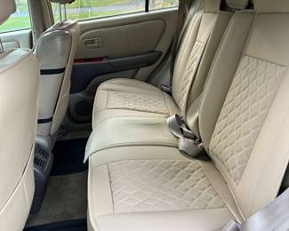 Lexius back seat