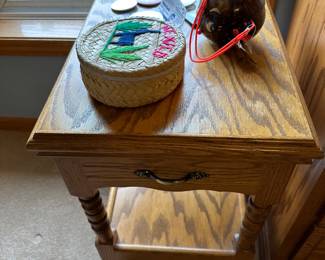 End table/night stand