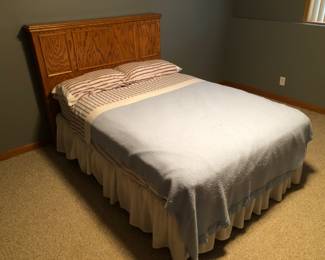 Oak Headboard Bed Set