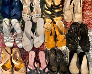 Lots and lots of shoes!!