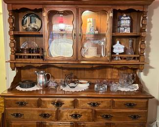 Here we have a very nice china cabinet with lots and lots of storage for...well...china.  Or honestly whatever else you want to use it for.