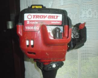 Troy Bilt trimmer