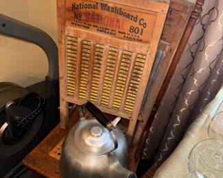 VINTAGE WASHBOARDS