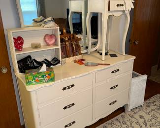 DRESSERS AND MORE 