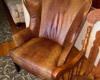 ALLIGATOR SKIN CHAIR 