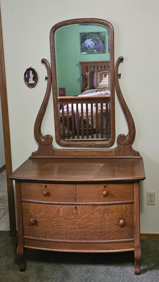 Estate Sale in Tollgate in Sisters, OR starts on 10/4/2024