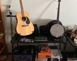 Acoustic Guitar & Banjo