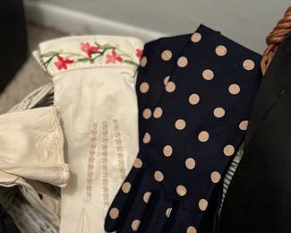 Vintage gloves