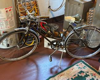 Vintage Schwinn bike