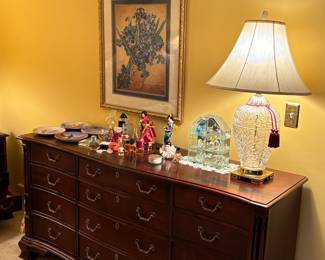 Dresser (matches night stands but sold separately), crystal lamp