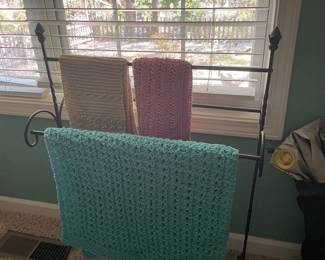 blanket rack