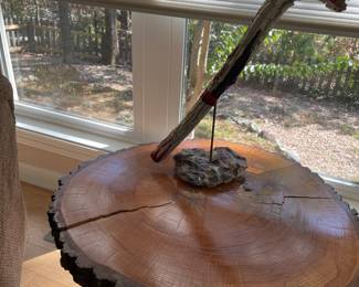 love this natural edge tble