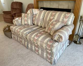 loveseat