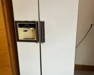 GE Side-by-Side Refrigerator