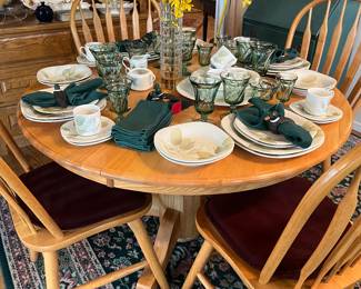 Dining Table With Leaf and Six Chairs