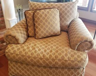 Thomasville overstuffed chair