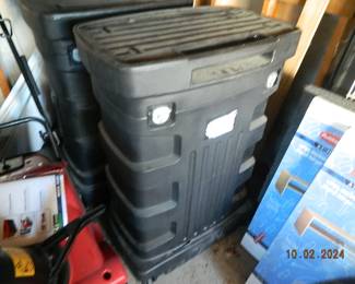 portable storage cabinets