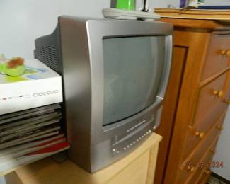 TV/VCR combo