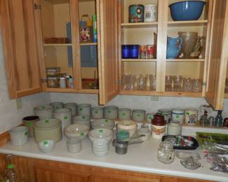 antiques and no-name crocks