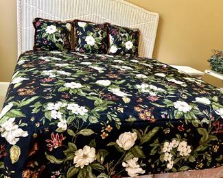 Custom Made Duvet with 3 Accent Pillows