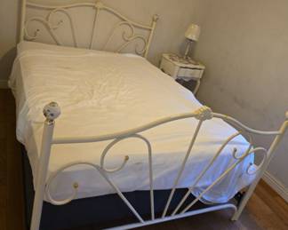 Queen bed/mattress set