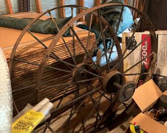 4ft Wagon Wheels
