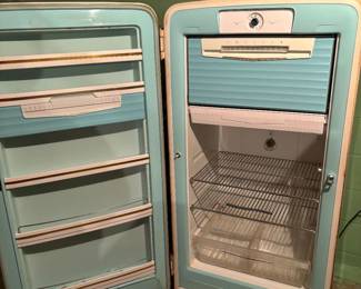 nice tourqouise interior