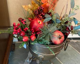 Decorative pot with fall display