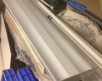 Fluorescent lighting