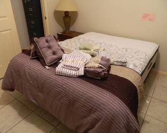 Queen bed, nice condition