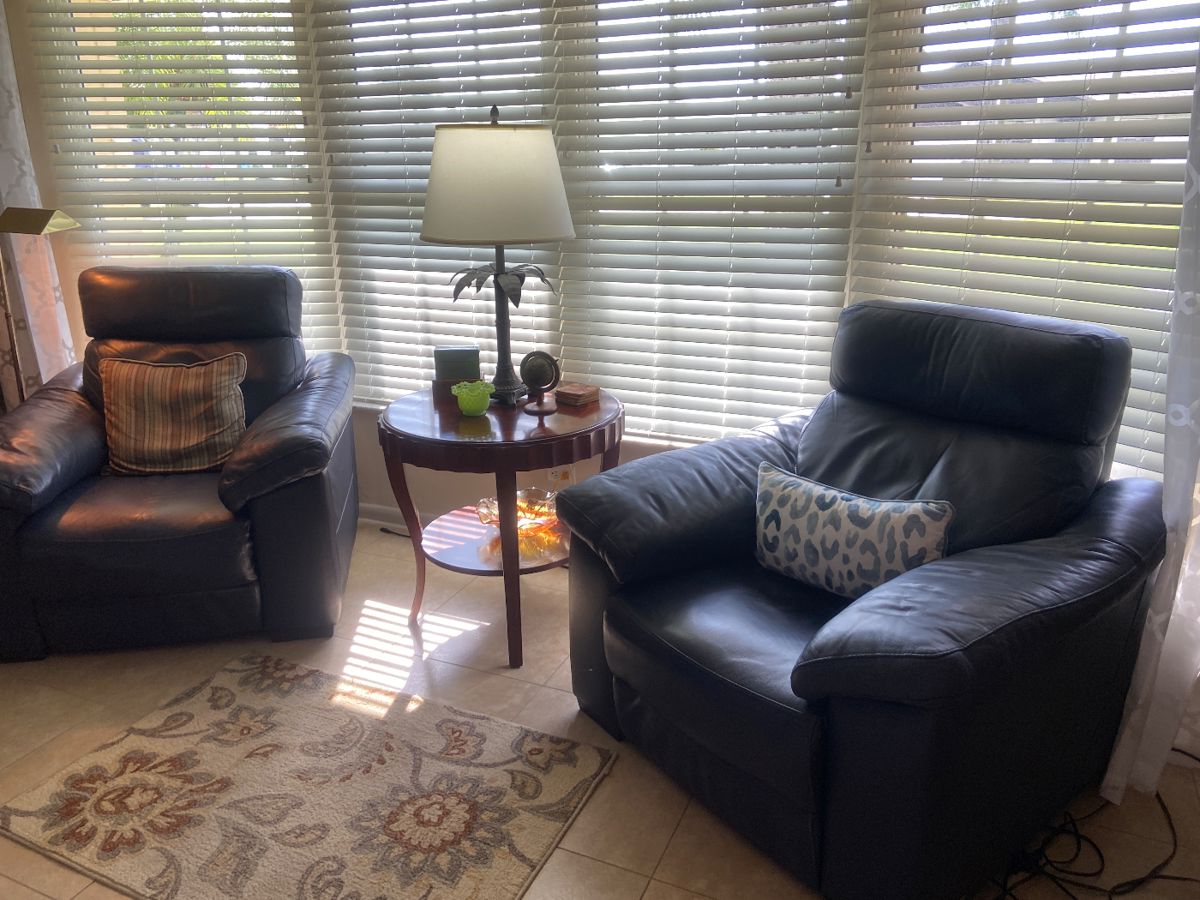 McNabb Liquidations’ Cape Coral Estate Sale starts on 10/4/2024