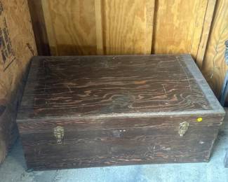 WOODEN TRUNK