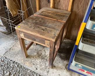 2 SMALL WOODEN TABLES