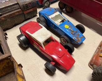 VINTAGE METAL RACE CAR TOYS
